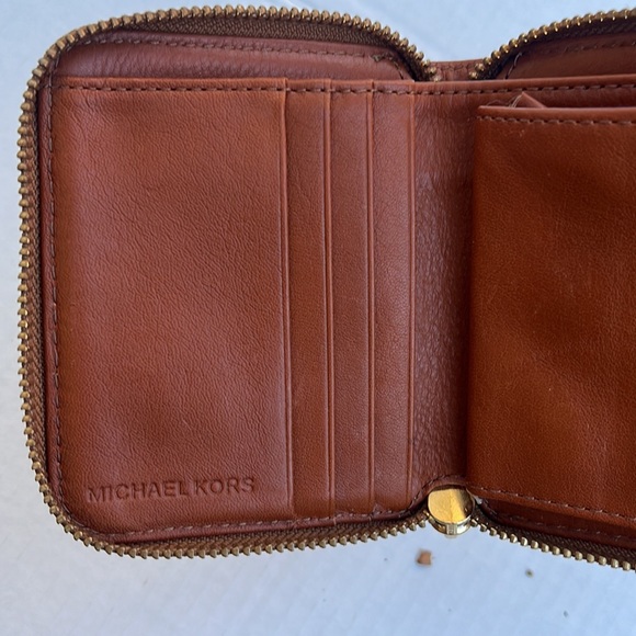 NWOT Michal Kors bifold canvas leather tan brown wallet - Picture 8 of 12